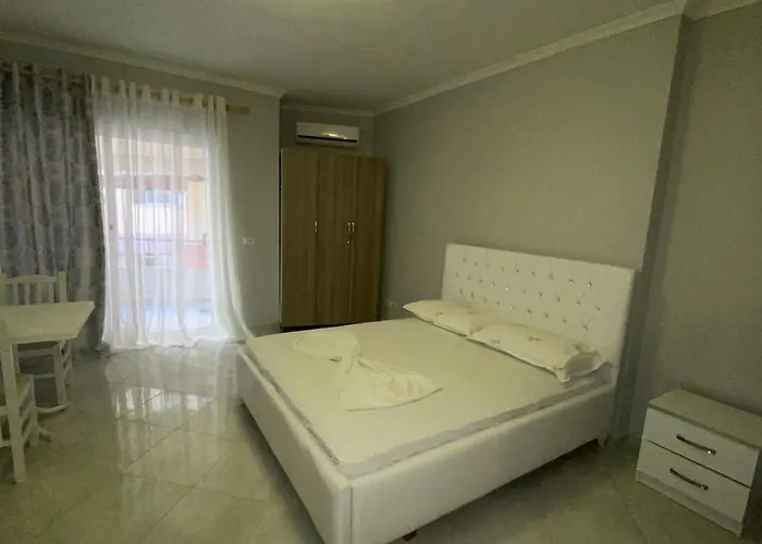 Ami\'S Apartment